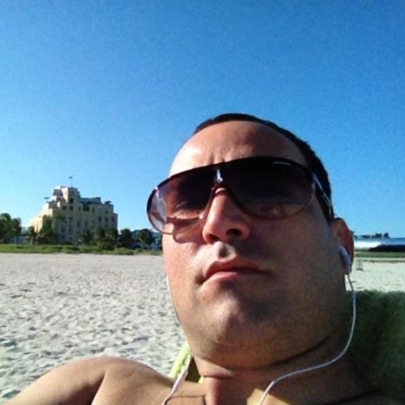 Meet your Posher, Nader - Picture 1 of 1